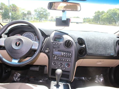 Used 2007 Pontiac Grand Prix FWD image 14