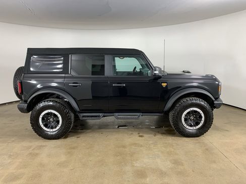 Used 2023 Ford Bronco Badlands w/ Sasquatch Package image 7