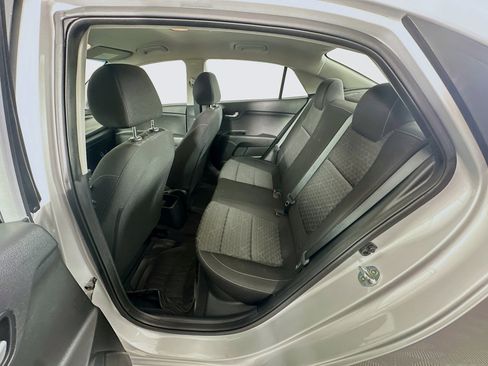 Used 2020 Kia Rio LX image 25