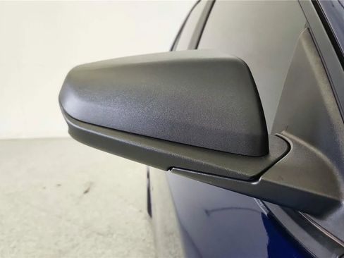 Used 2023 Chevrolet Equinox LS w/ Driver Confidence II Package image 18