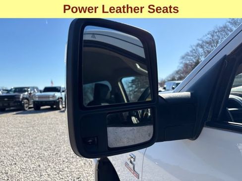 Used 2024 RAM 2500 Laramie AWD/4WD image 7