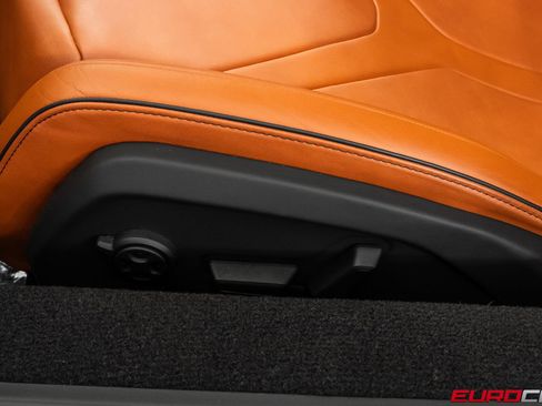 Used 2025 Lamborghini Revuelto AWD/4WD image 52