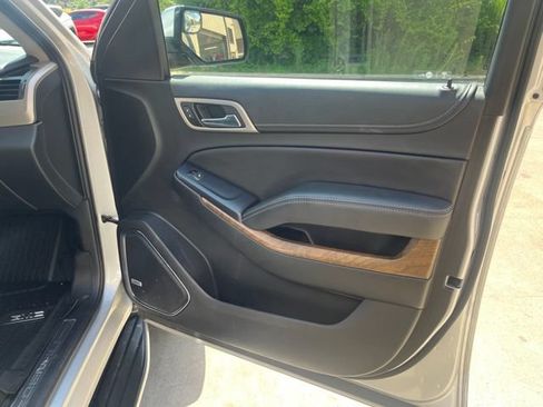 Used 2018 GMC Yukon Denali w/ Open Road Package RWD image 18