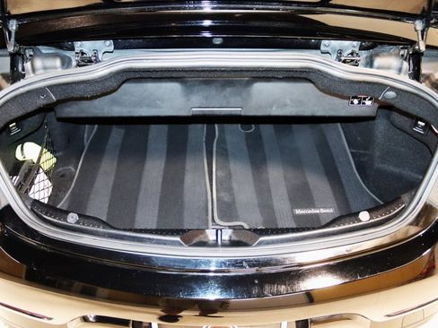 Used 2017 Mercedes-Benz C 300 4MATIC Cabriolet image 58