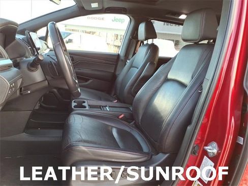 Used 2023 Honda Odyssey Sport image 12