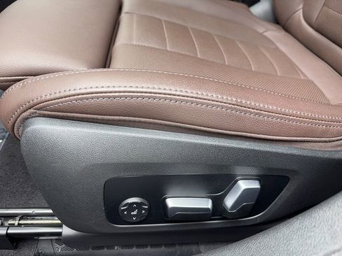 Used 2023 BMW 430i Gran Coupe w/ M Sport Package RWD image 38