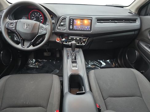 Used 2022 Honda HR-V EX image 9
