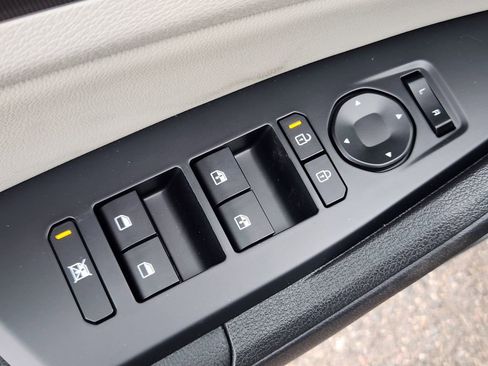 New 2026 Kia Sportage EX image 7