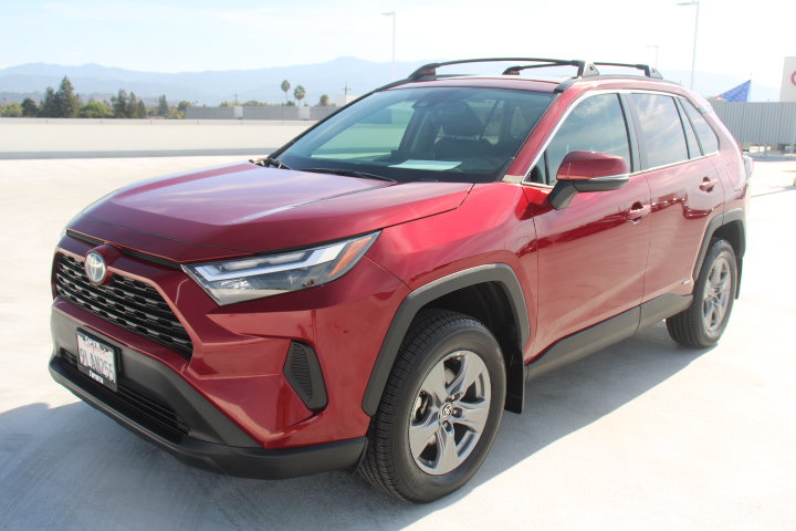 Certified 2024 Toyota RAV4 XLE w/ Convenience Package AWD/4WD image 6