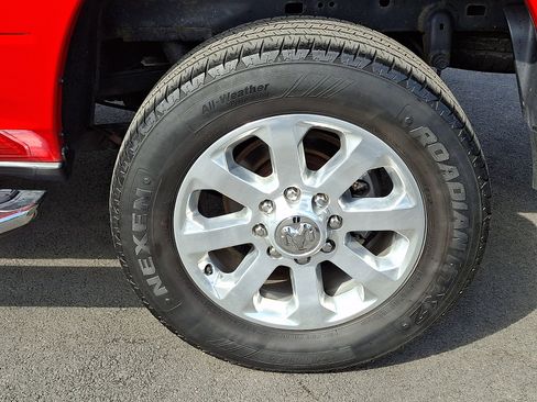 Used 2021 RAM 2500 Big Horn w/ Level B Equipment Group AWD/4WD image 10