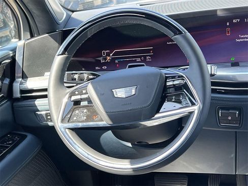 New 2025 Cadillac Escalade IQ Luxury 2 image 12