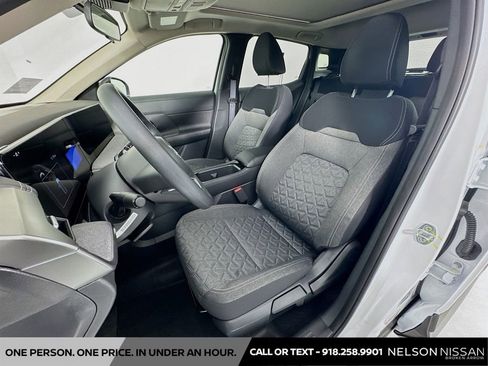 New 2026 Nissan Kicks SV w/ SV Premium Package FWD image 19