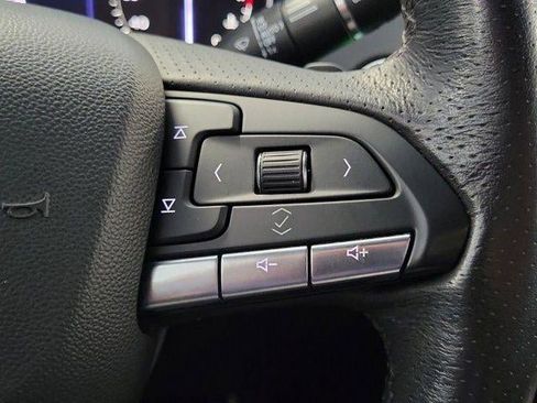Certified 2023 Cadillac XT4 Sport FWD image 22