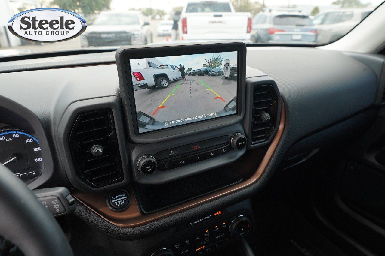 Used 2024 Ford Bronco Sport Outer Banks w/ Tech Package AWD/4WD image 13