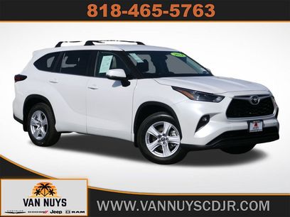 Used 2024 Toyota Highlander LE