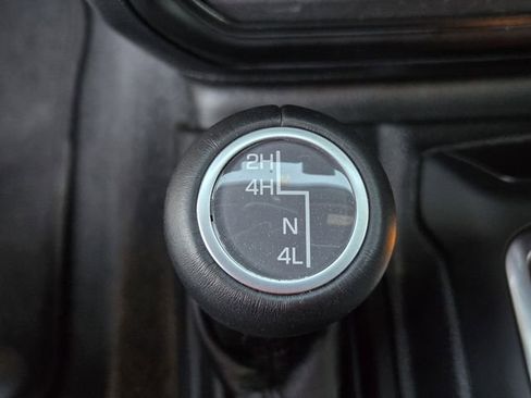 Used 2023 Jeep Wrangler Altitude image 22