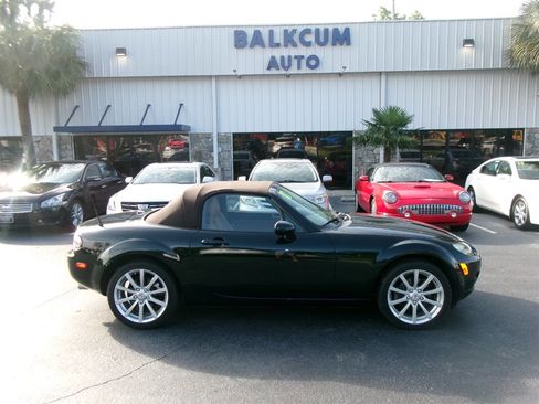 Used 2007 MAZDA MX-5 Miata Grand Touring w/ Premium Pkg image 1