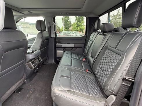 New 2025 Ford F250 Lariat w/ Lariat Ultimate Package image 15