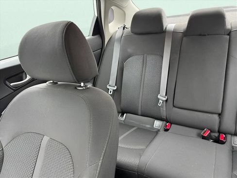 Used 2016 Kia Optima LX w/ Technology Package image 17