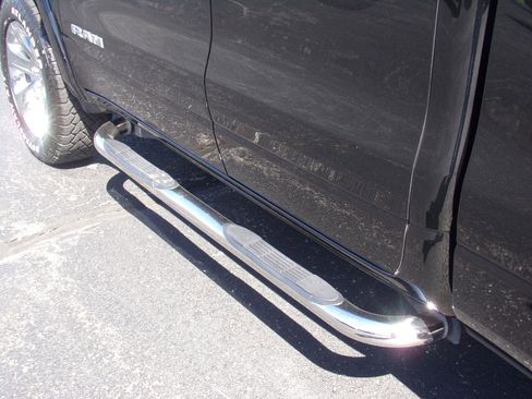 Used 2025 RAM 1500 Big Horn AWD/4WD image 16