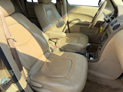 Used 2006 Chevrolet HHR LT w/ Preferred Equipment Group FWD image 16