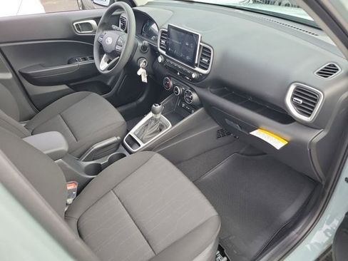 New 2026 Hyundai Venue SE image 16
