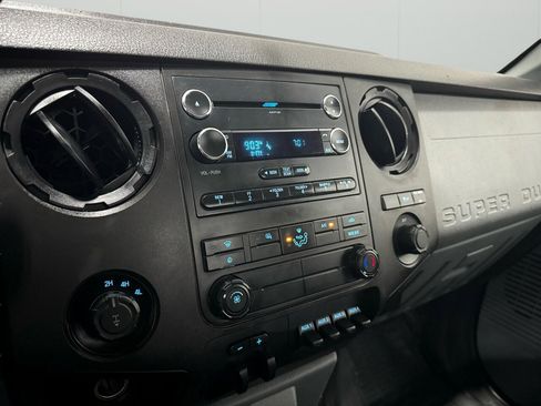 Used 2013 Ford F250 XL w/ PWR Equipment Group image 23