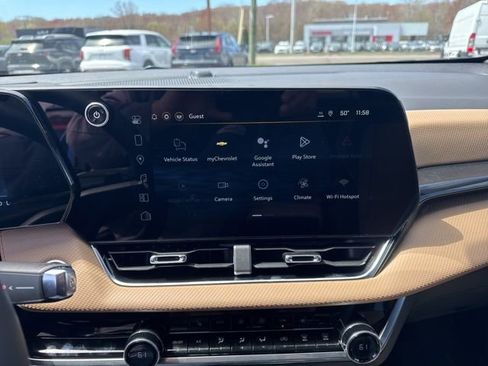 New 2026 Chevrolet Equinox ACTIV FWD image 12