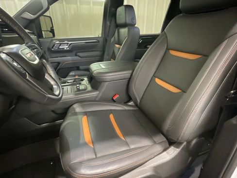 Used 2026 GMC Sierra 2500 AT4 w/ AT4 Premium Plus Package AWD/4WD image 10