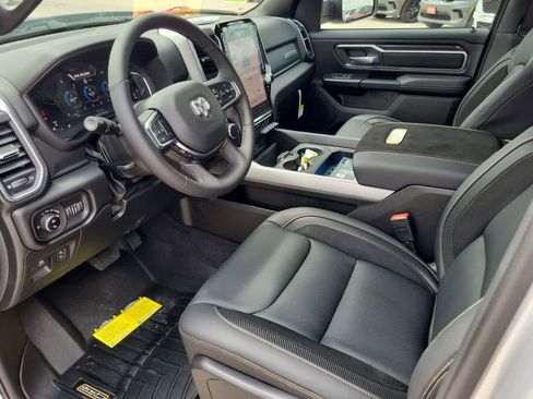 New 2026 RAM 1500 Big Horn AWD/4WD image 10