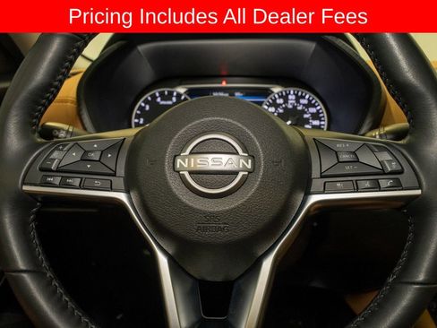 Certified 2025 Nissan Sentra SV w/ SV Premium Package FWD image 19