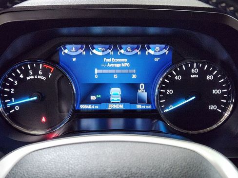 Used 2022 Ford Expedition XLT image 34