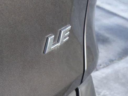 Used 2019 Toyota RAV4 LE w/ Carpet Mat Package FWD image 22