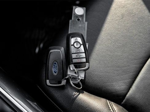 Used 2022 Ford F150 XLT w/ Equipment Group 302A High image 61