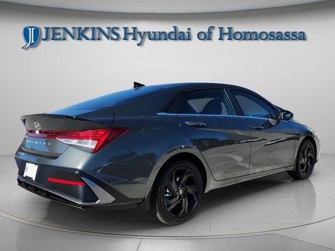 New 2026 Hyundai Elantra SEL Sport w/ Cargo Package image 5