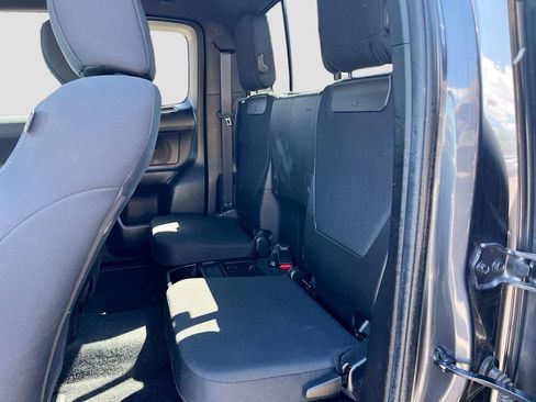 Used 2022 Toyota Tacoma TRD Sport w/ TRD Premium Sport Package RWD image 24