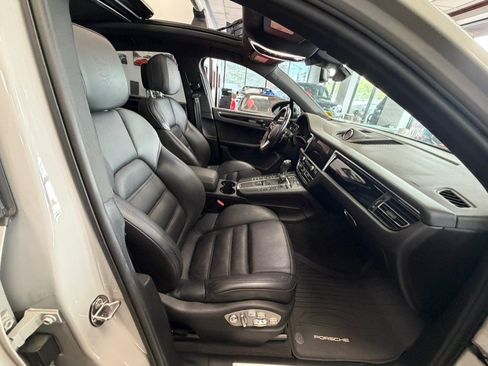 Used 2021 Porsche Macan S AWD/4WD image 75