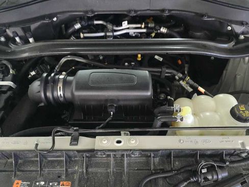 Used 2024 Ford Explorer ST-Line w/ Class IV Trailer Tow Package image 12