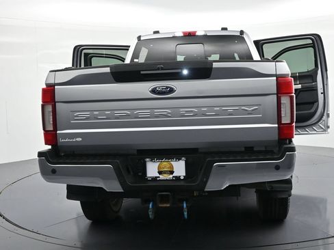 Used 2021 Ford F250 Lariat w/ Lariat Ultimate Package AWD/4WD image 28