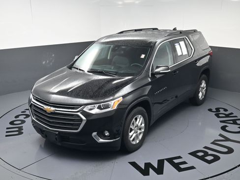 Certified 2020 Chevrolet Traverse LT w/ LPO, Floor Liner Package image 35