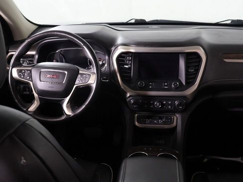 Used 2021 GMC Acadia Denali w/ Denali Technology Package FWD image 40