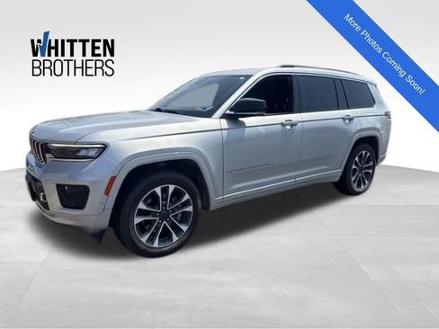 Used 2023 Jeep Grand Cherokee L Overland w/ Luxury Tech Group IV AWD/4WD image 1