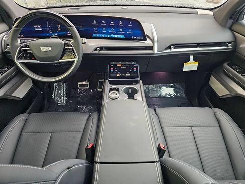 New 2027 Cadillac Vistiq Luxury AWD/4WD image 20