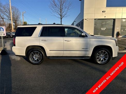 Used 2017 GMC Yukon Denali w/ Open Road Package image 9