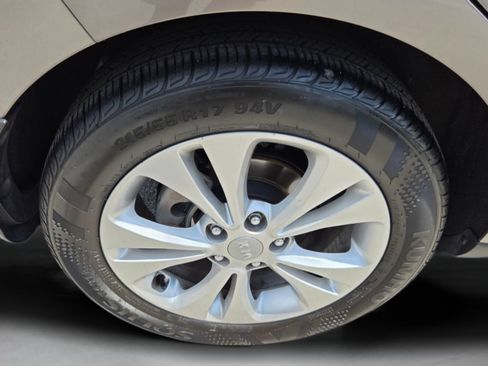 Used 2015 Kia Soul + FWD image 18
