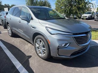 Used 2023 Buick Enclave Premium w/ Experience Buick Package FWD video 1