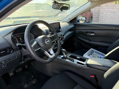 Certified 2025 Nissan Sentra SV image 13