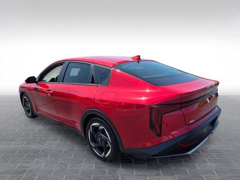Used 2025 Kia K4 EX FWD image 5