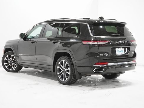 Certified 2022 Jeep Grand Cherokee L Overland w/ MOPAR Finishing Package image 5
