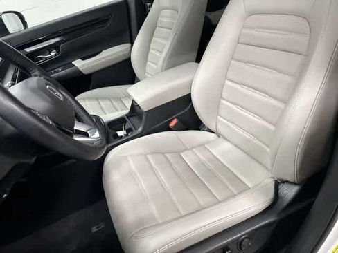 Used 2025 Honda CR-V EX-L image 10